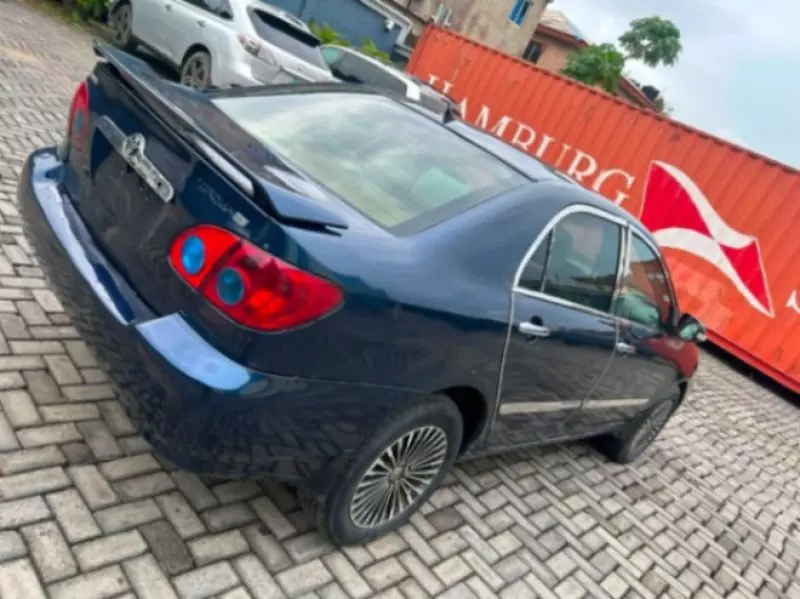 TOYOTA Corolla   - 2006