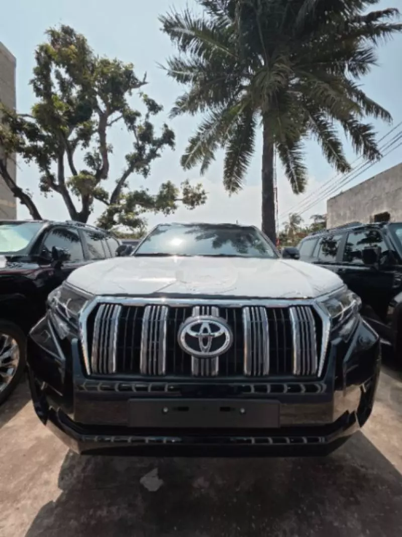 Toyota Landcruiser Prado   - 2023