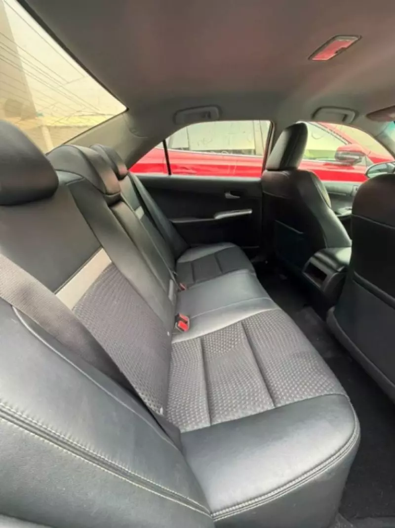 TOYOTA Camry   - 2012