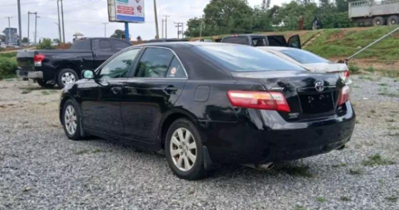 TOYOTA Camry   - 2009