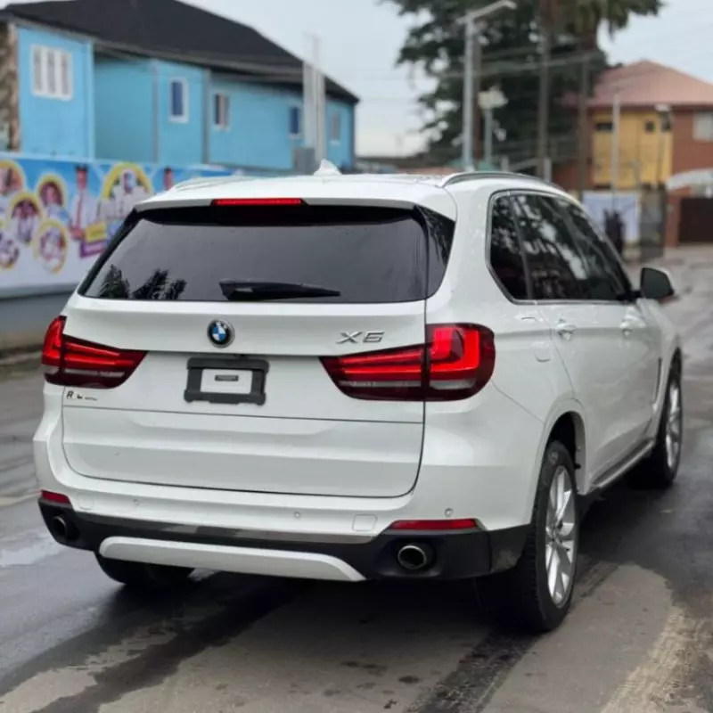 BMW X5   - 2015