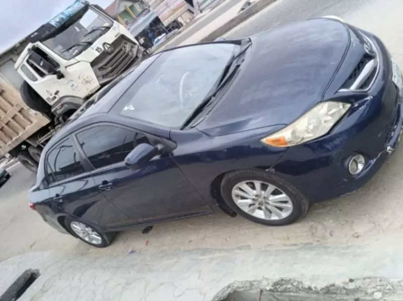 Toyota Corolla   - 2013