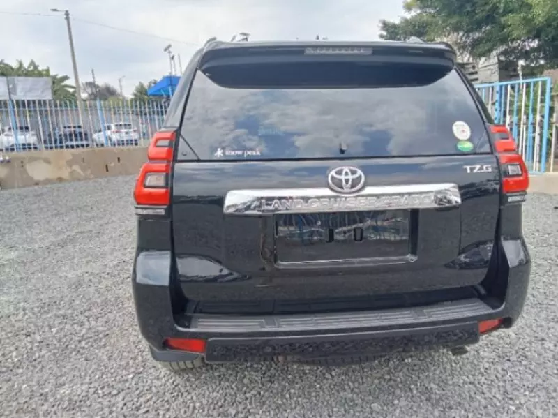 TOYOTA Landcruiser prado TZ   - 2018