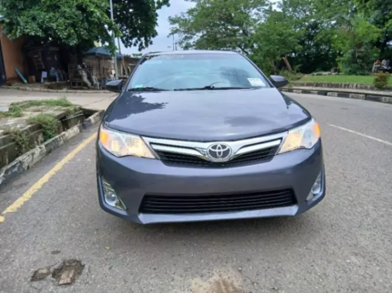 TOYOTA Camry   - 2014