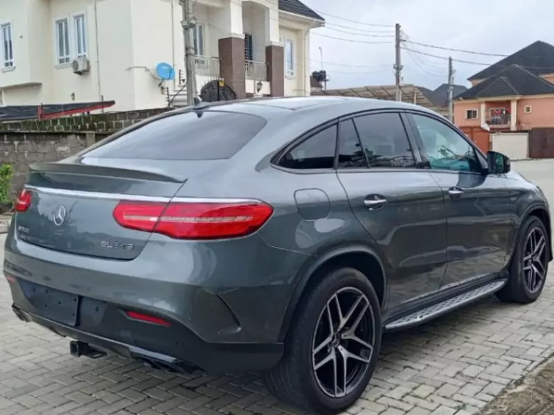 Mercedes-Benz Gle-class   - 2019