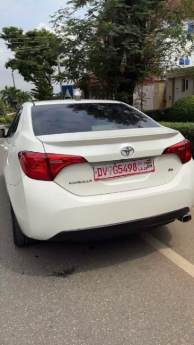 TOYOTA Corolla   - 2018