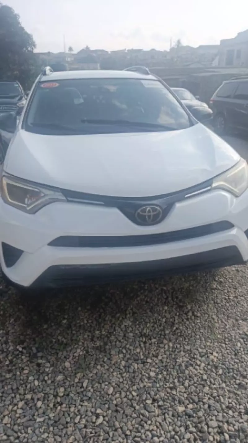 TOYOTA RAV4   - 2017