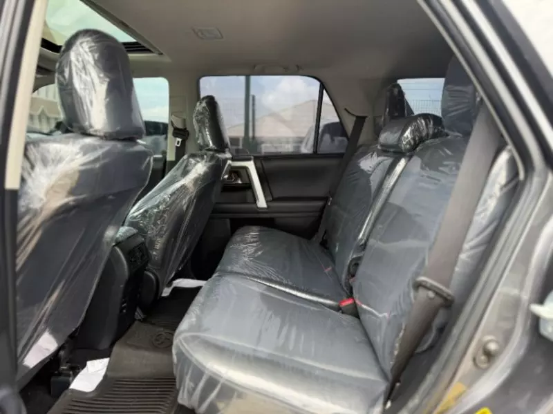 TOYOTA 4-Runner   - 2018