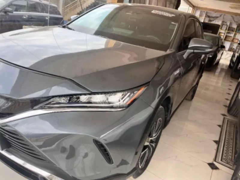 Toyota Venza   - 2021