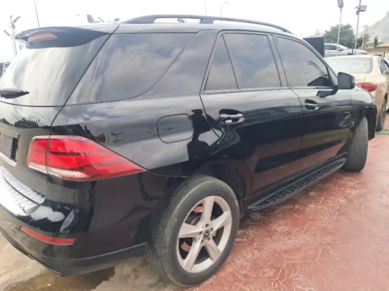 Mercedes-Benz GLE 350   - 2018