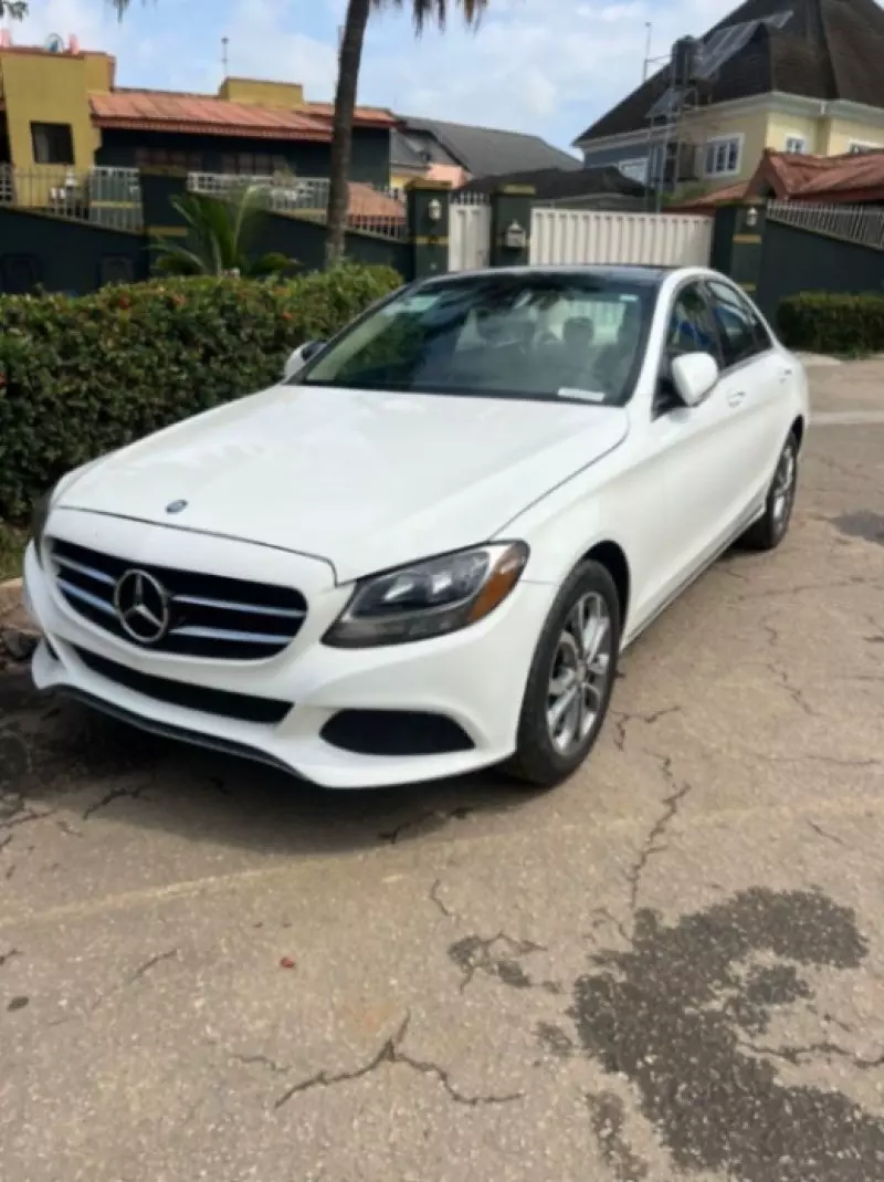 Mercedes-Benz C 300   - 2017