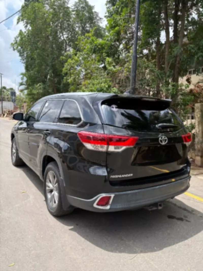 TOYOTA Highlander   - 2015
