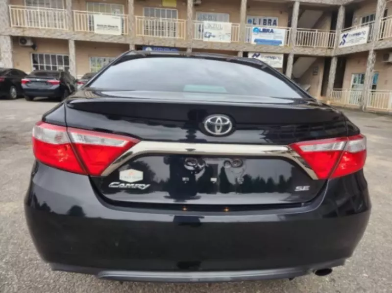 TOYOTA Camry   - 2017