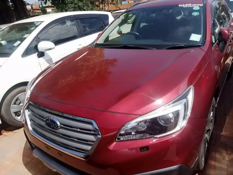 Subaru Outback   - 2017