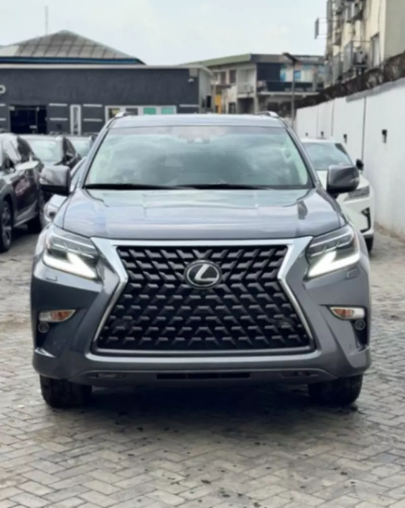 Lexus GX 460   - 2023