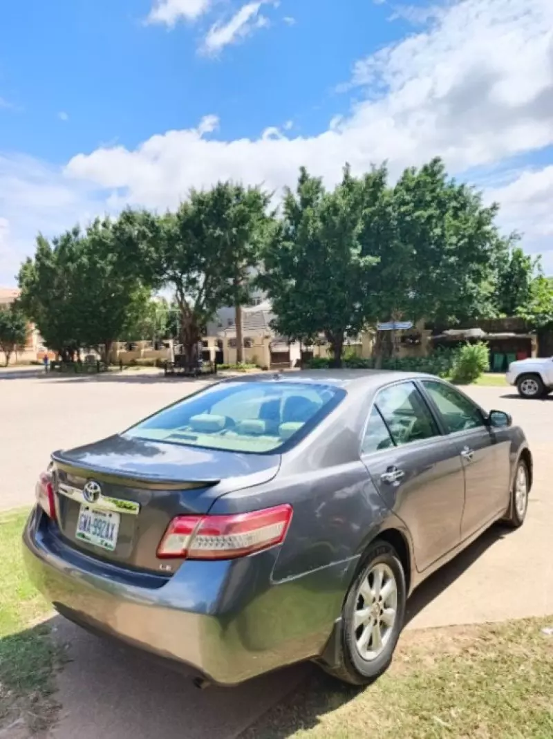 Toyota Camry - 2007
