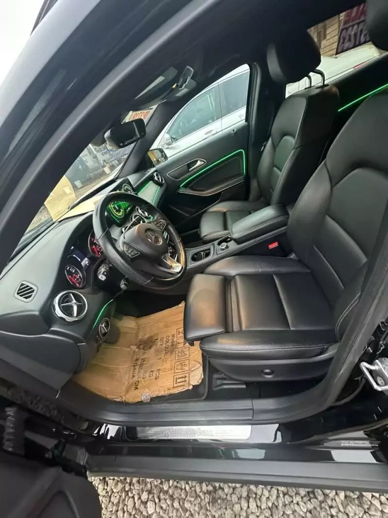 Mercedes-Benz GLA 250   - 2020