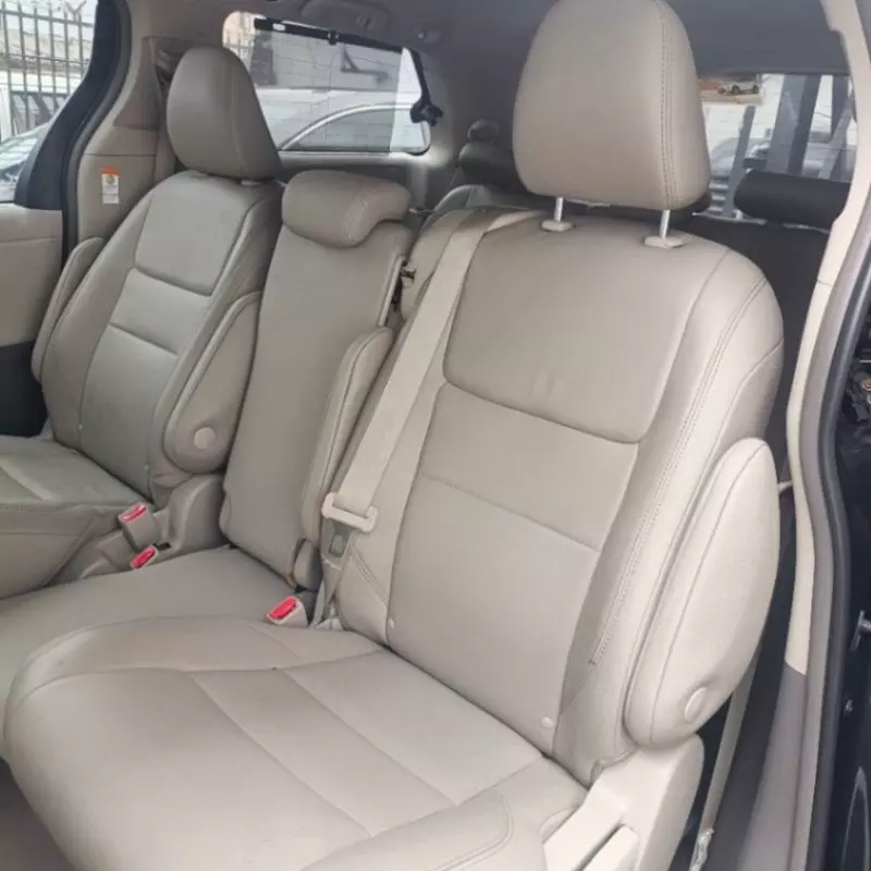 Toyota Sienna - 2019