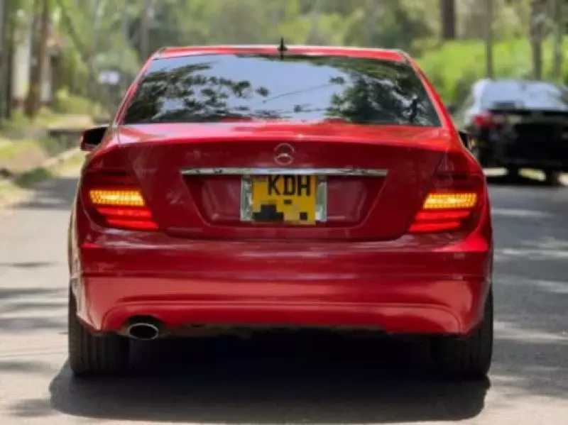 Mercedes-Benz C 180   - 2014