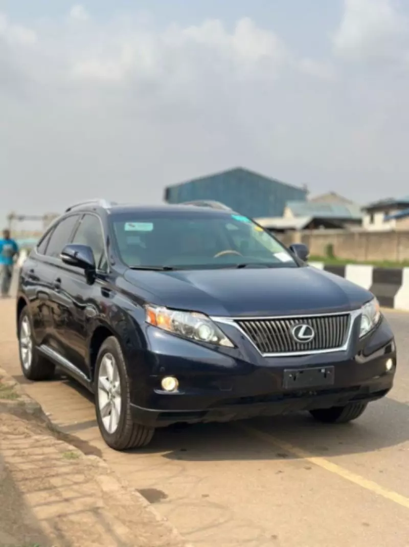 Lexus RX   - 2010