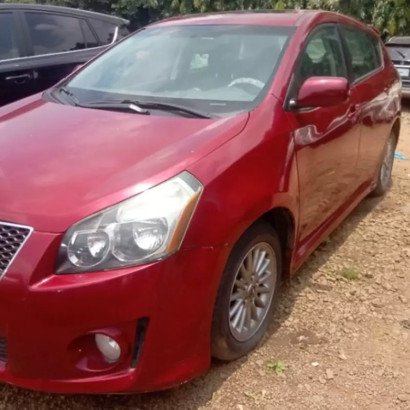 Pontiac Vibe   - 2009