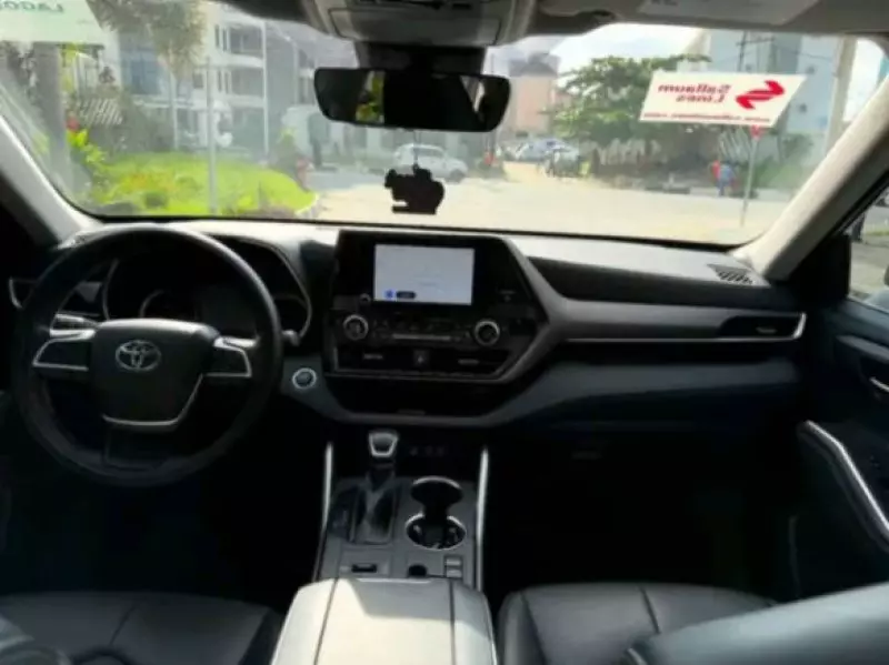 TOYOTA Highlander   - 2023