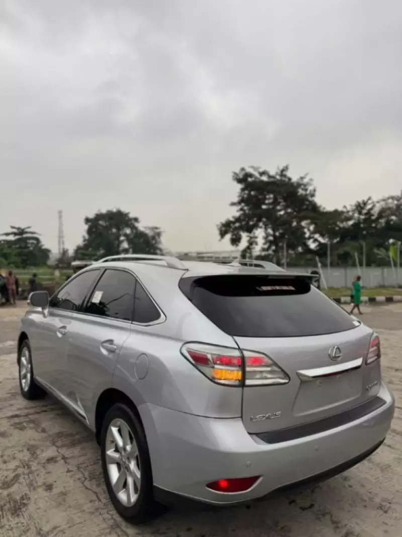 Lexus RX 350   - 2010