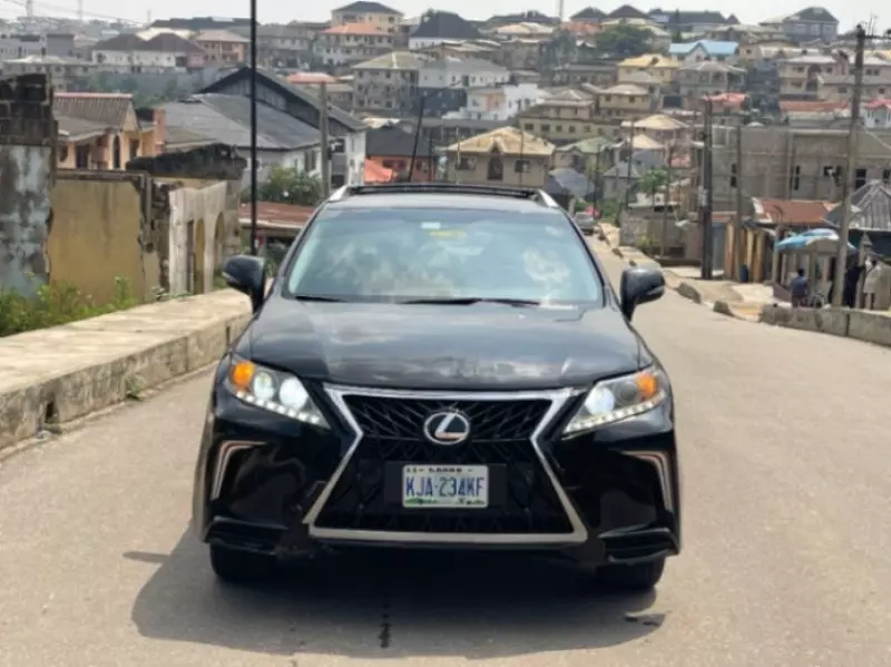 Lexus RX   - 2010