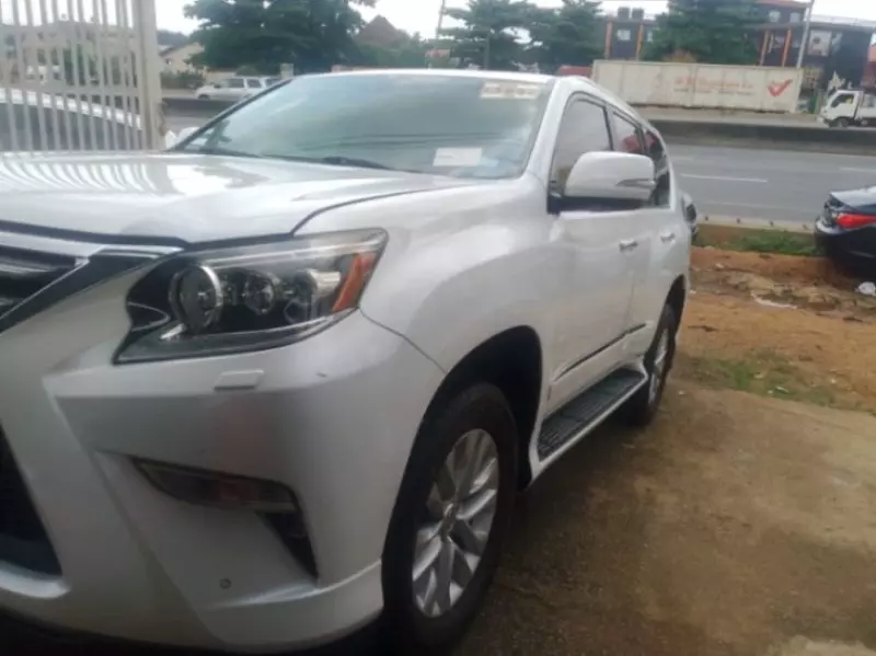 Lexus GX   - 2016