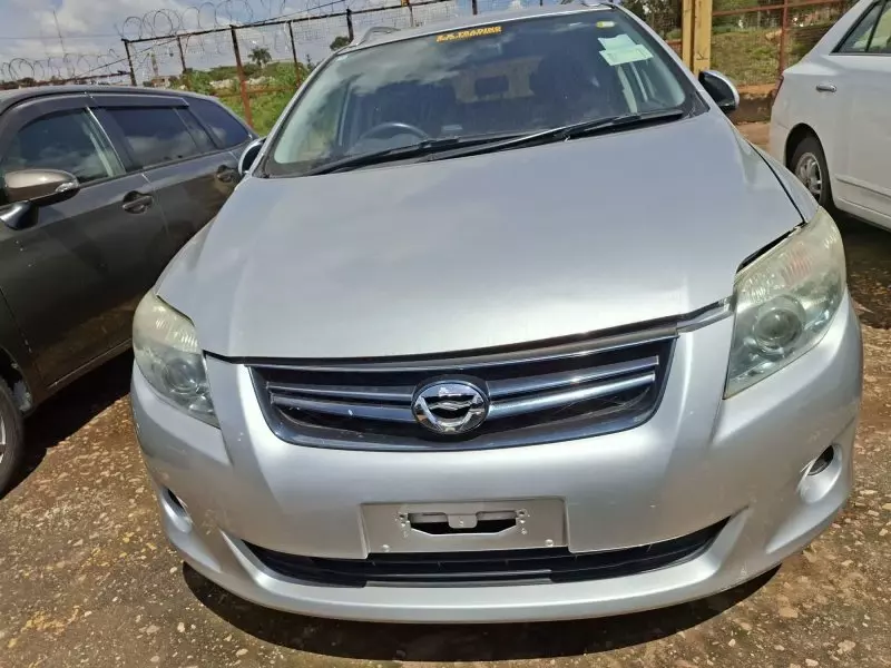 Toyota Fielder    - 2012
