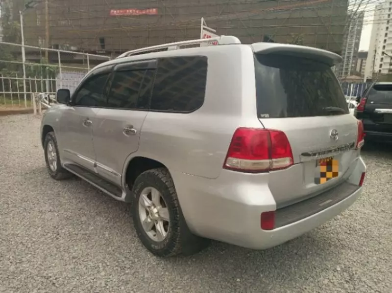 TOYOTA Landcruiser Prado - 2019