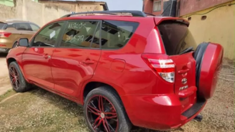 TOYOTA RAV 4   - 2011