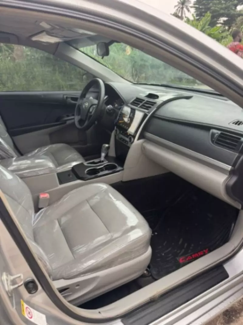 TOYOTA Camry   - 2014
