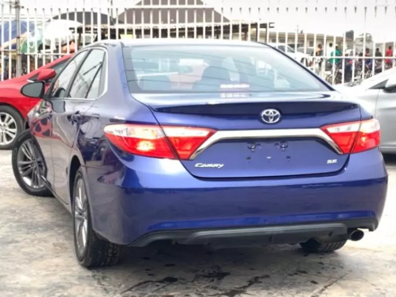 TOYOTA Camry   - 2015