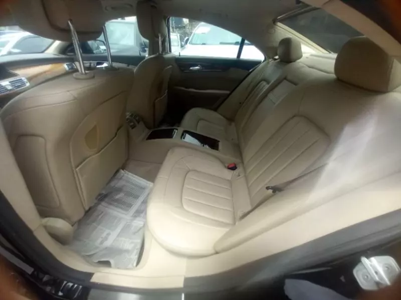 Mercedes-Benz CLS 550   - 2012