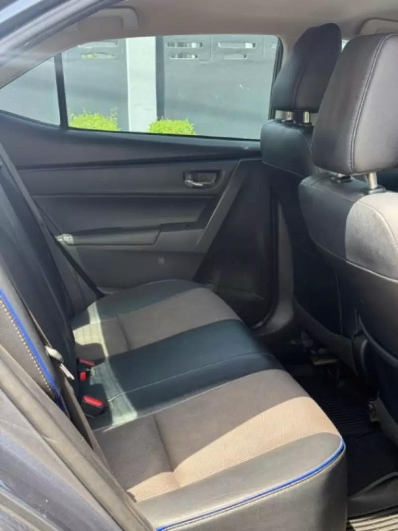 TOYOTA Corolla   - 2017