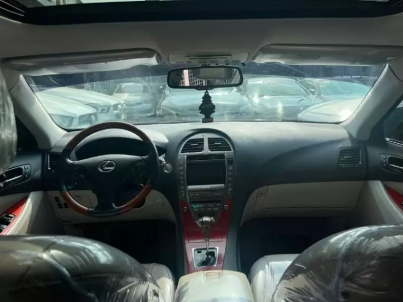 Lexus ES   - 2008