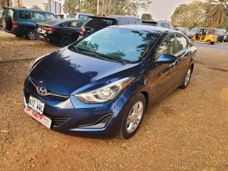 Hyundai Elantra   - 2014
