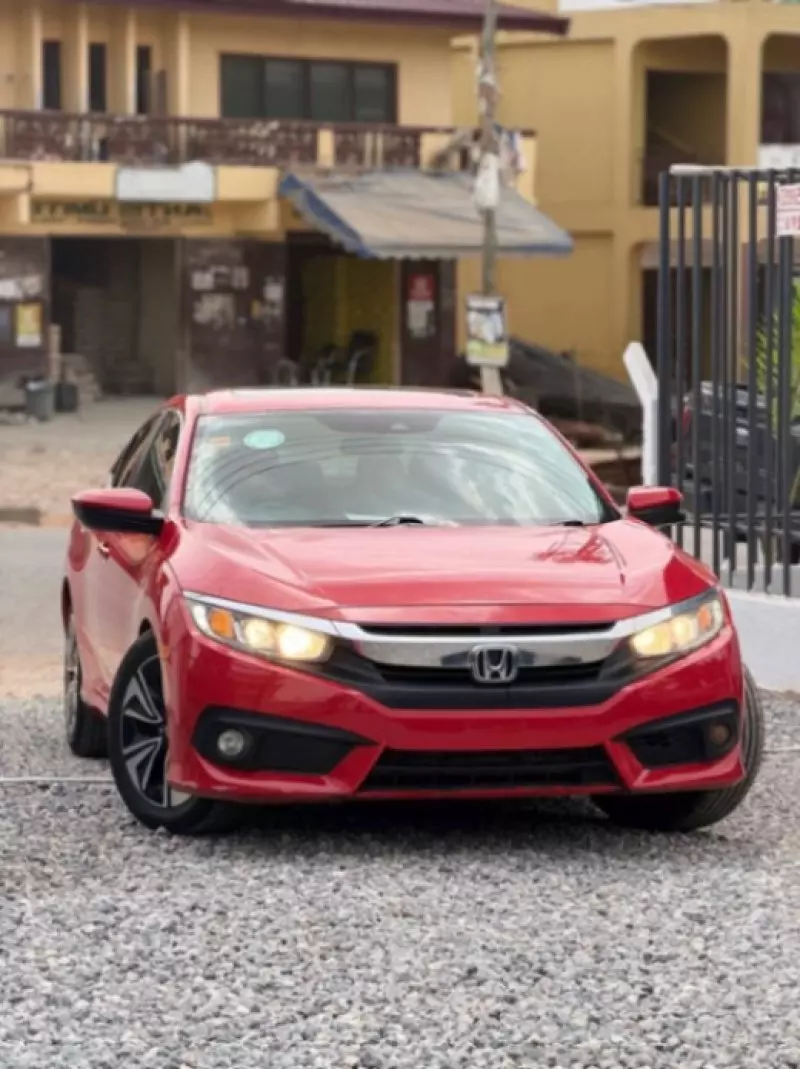 Honda Civic   - 2017