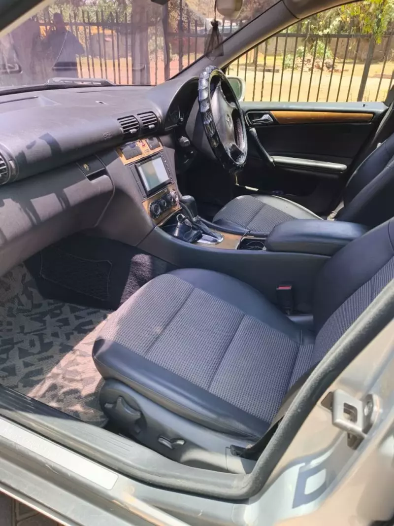 Mercedes-Benz C 180 - 2008