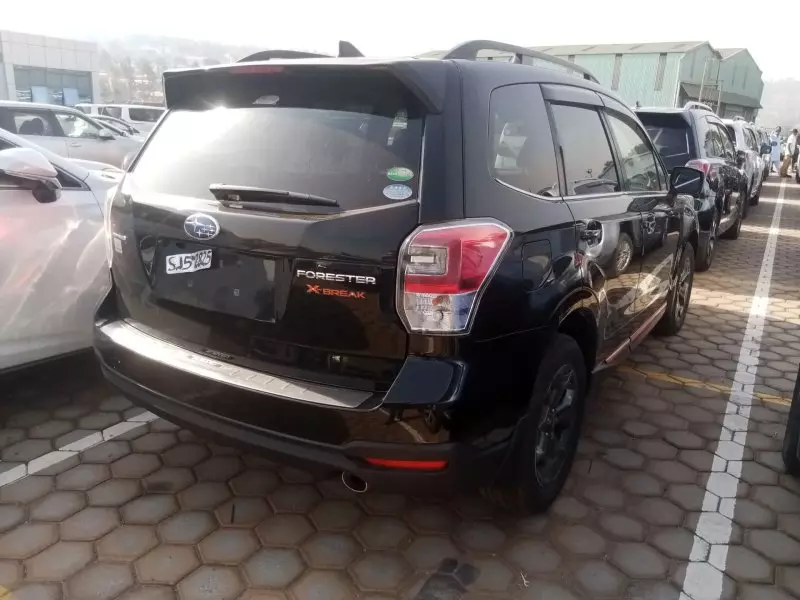 Subaru Forester   - 2017