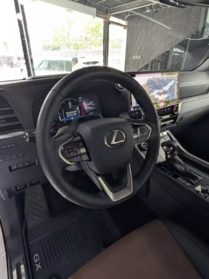 Lexus GX   - 2026