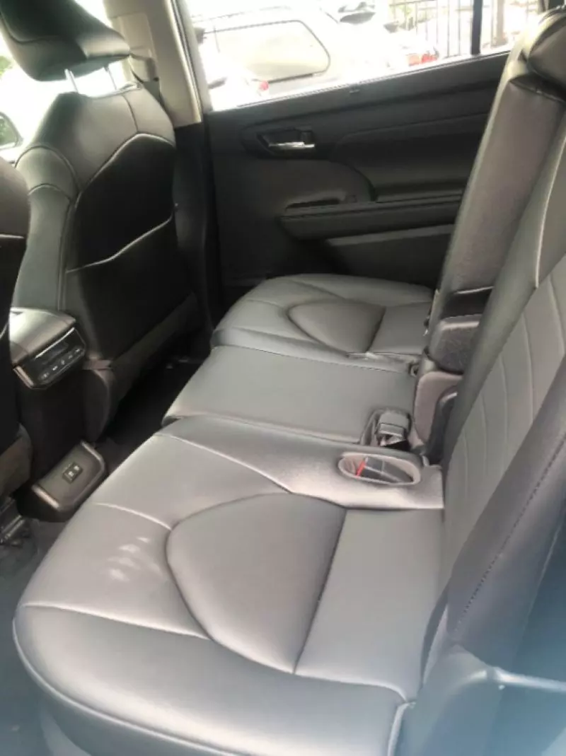 TOYOTA Highlander   - 2021