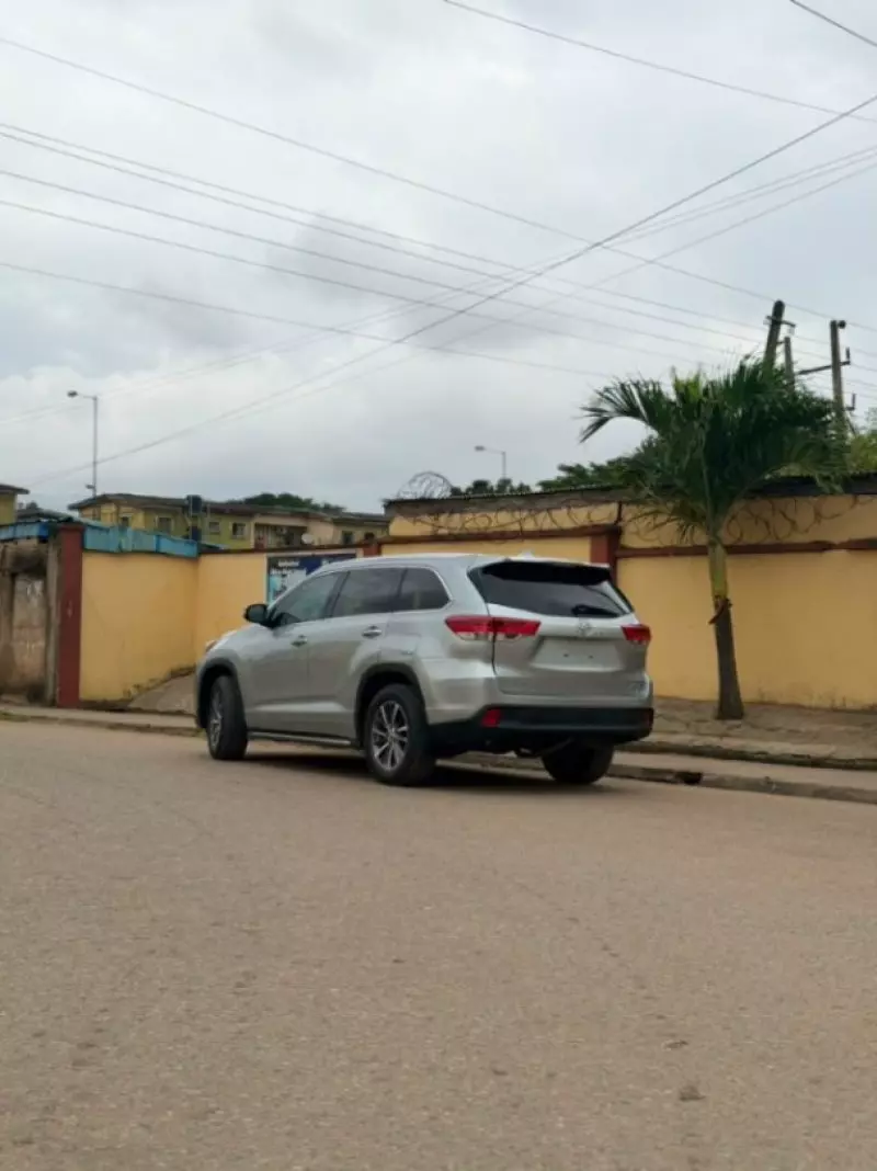 TOYOTA Highlander   - 2018