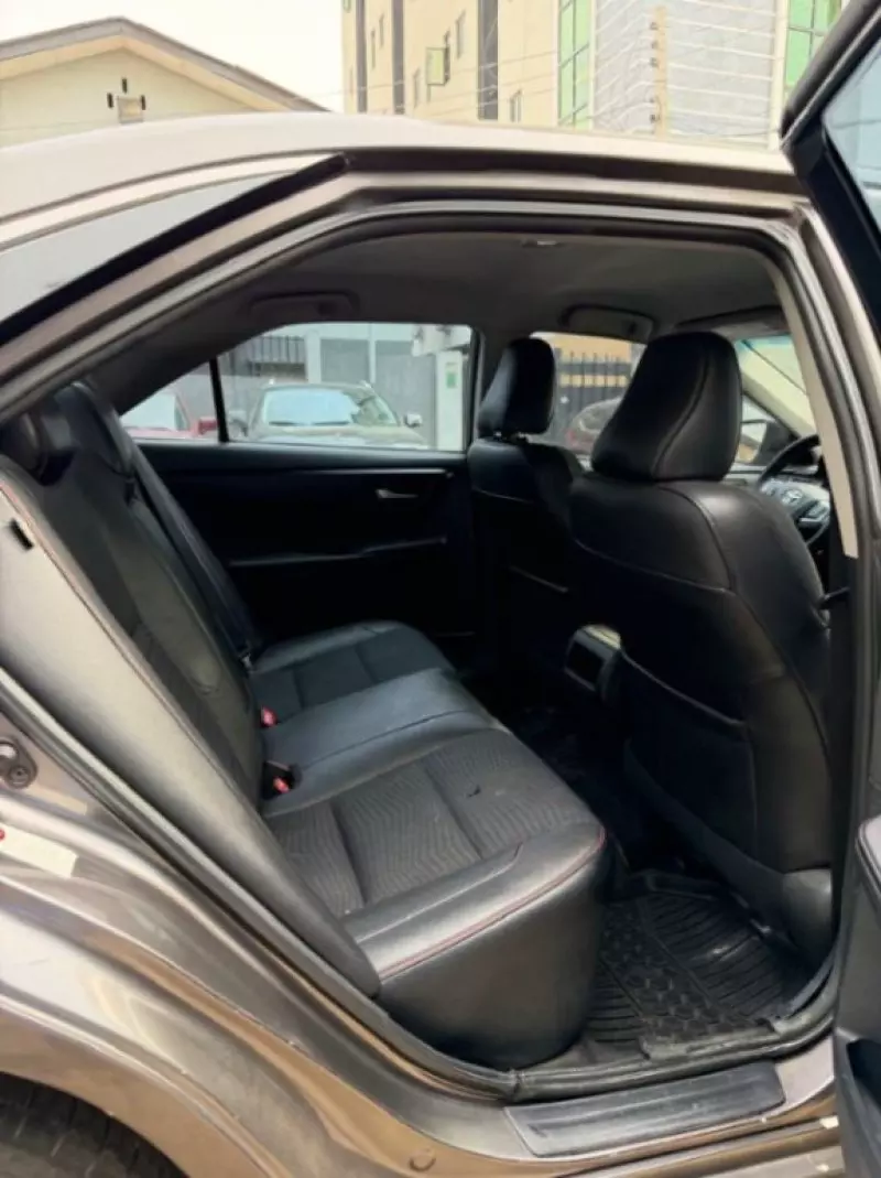 TOYOTA Camry   - 2015