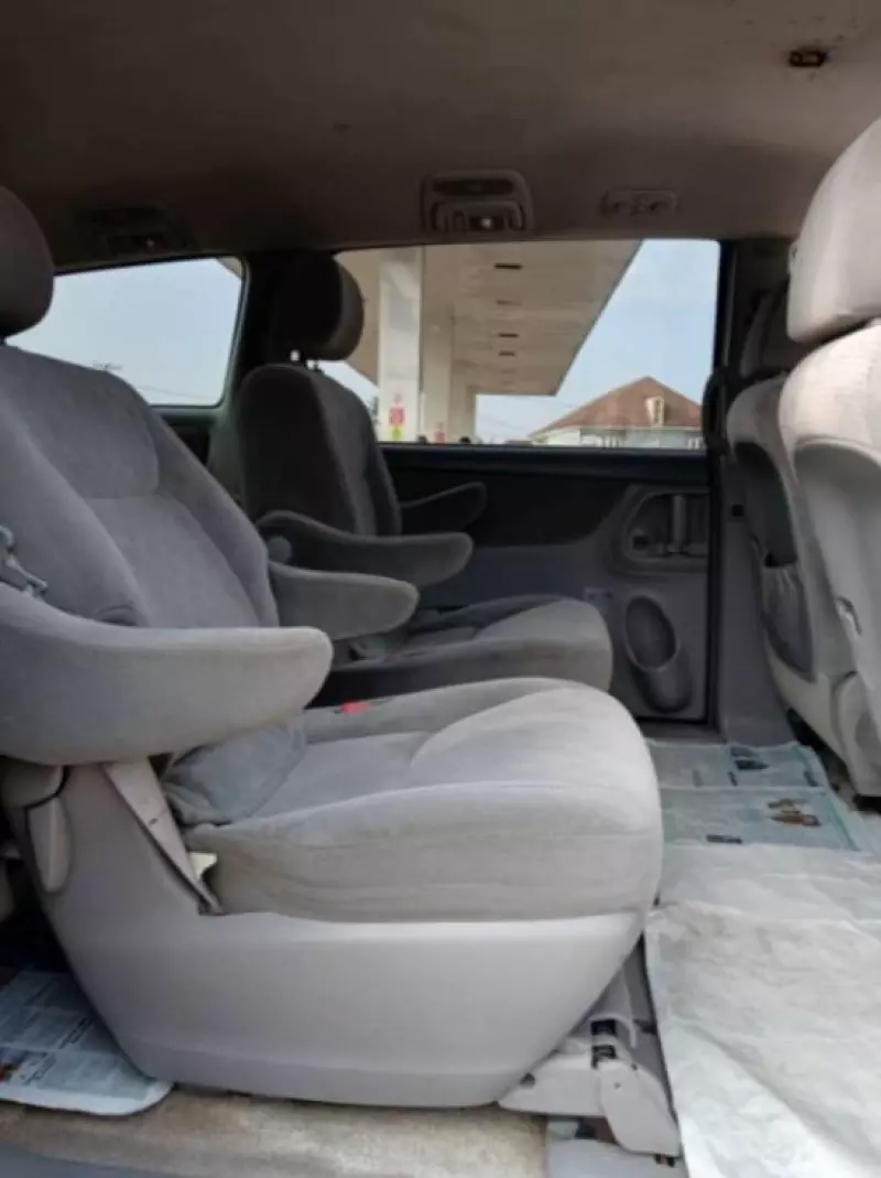 Toyota Sienna - 2008