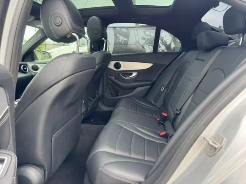 Mercedes-Benz C 300   - 2015