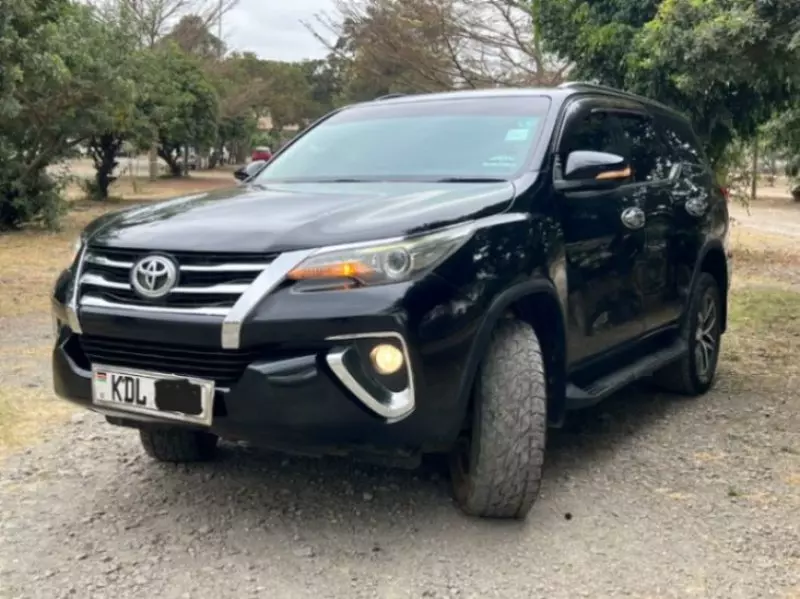 TOYOTA Fortuner   - 2016