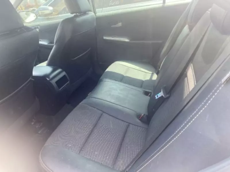 Toyota Camry - 2013
