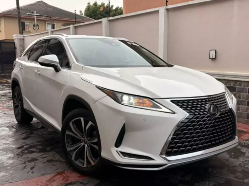 Lexus RX - 2021
